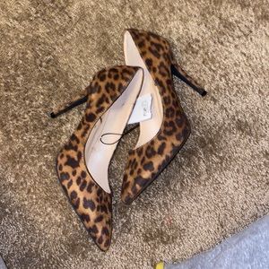 NWOT Leopard print heels